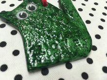 Load image into Gallery viewer, Love Cats Clay Hanging Ornament Green