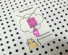 Load image into Gallery viewer, LEGO Brick Kitty Necklace