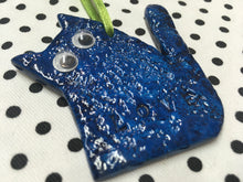 Load image into Gallery viewer, Love Cats Clay Hanging Ornament Blue