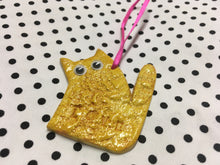 Load image into Gallery viewer, Love Cats Clay Hanging Ornament Yellow