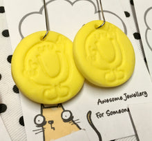 Load image into Gallery viewer, Clay Mr Men Character Vintage Stamp Earrings - Mr Happy
