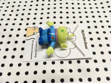 Load image into Gallery viewer, V1 Toy Story Alien 3D Necklace
